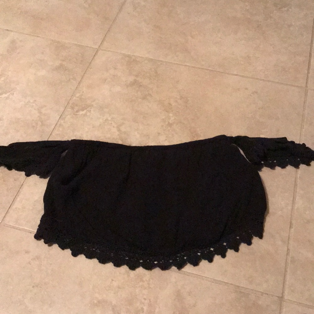 Cropped off the shoulder shirt